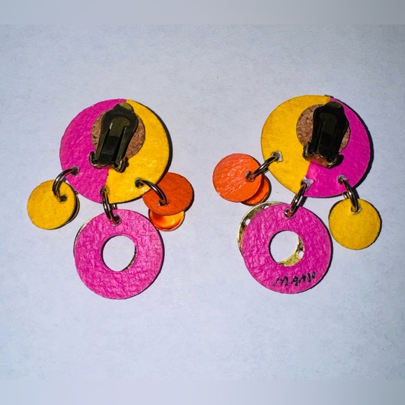 MAM VINTAGE 80’s CLIP EARRINGS PINK YELLOW AND ORANGE WITH CRYSTAL GOLD ACCENTS - Picture 10 of 10
